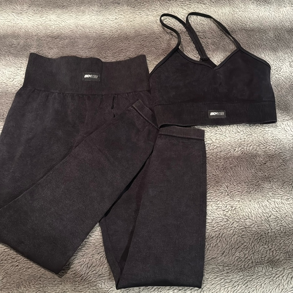 Black Acid Wash Bo + Tee gym set